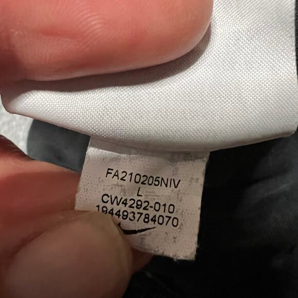 Nike Tech Fleece Pants Womens Large Black Joggers Sweatpants Pockets CW4292 - Picture 6 of 9